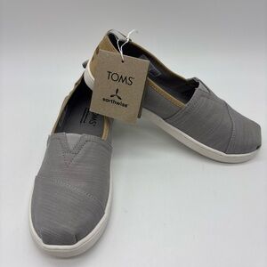 TOMS Kid's Slip On Casual Shoes Gray Canvas Comfort Loafers, Size 4